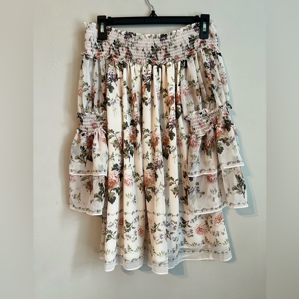 Max studio off the shoulder floral top